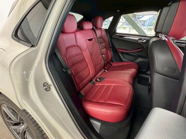 ポルシェ マカンの画像8