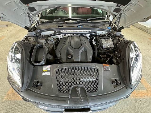 ポルシェ マカンの画像12