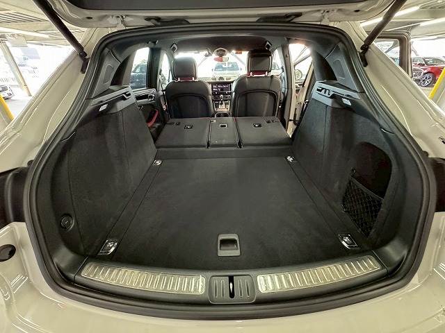 ポルシェ マカンの画像18