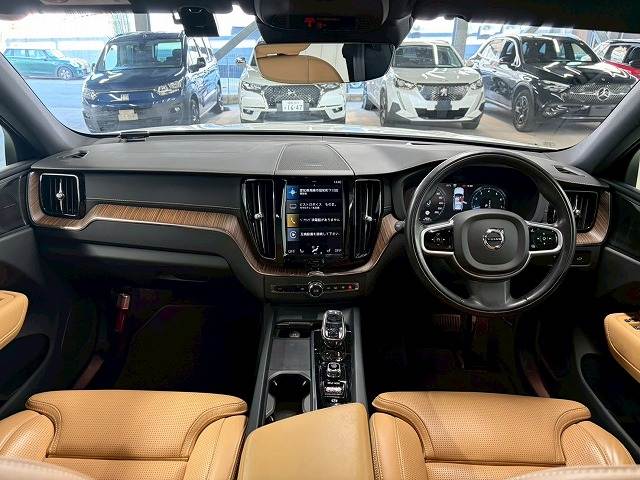 ボルボ&nbsp;XC60の画像3