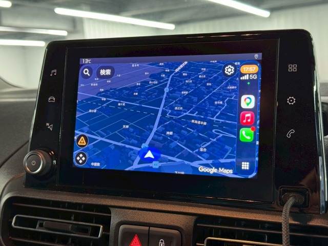 DOBLOベースグレード 内装他