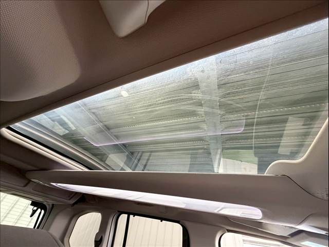 BERLINGOSHINE 内装他