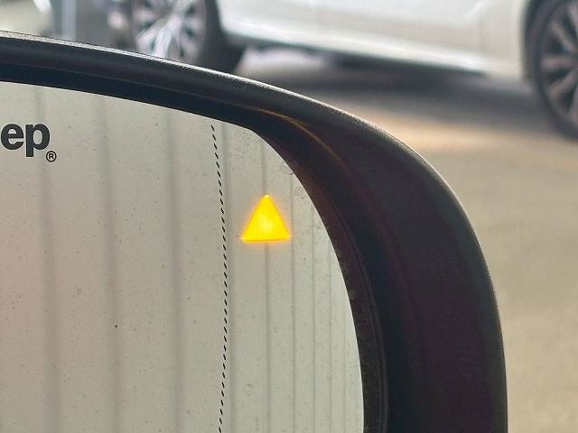 クライスラー JEEP COMPASSの画像9