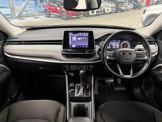 JEEP COMPASSSport 内装他