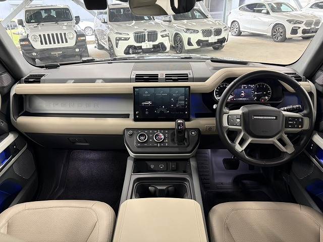 DEFENDER130 イースナーエディション 内装他