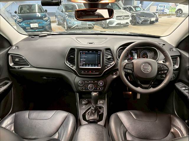 JEEP CHEROKEEナイトイーグル 内装他