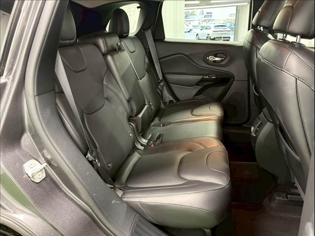 クライスラー&nbsp;JEEP CHEROKEEの画像8