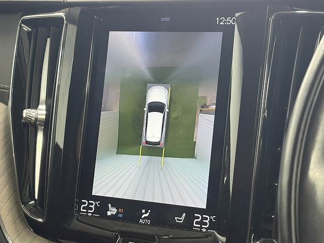 XC60□D4 AWD Inscription 内装他