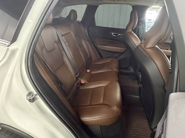 ボルボ XC60の画像8