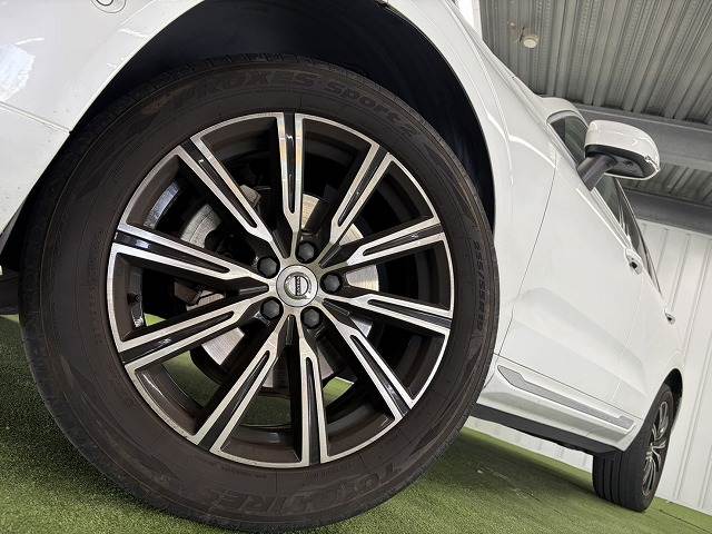 ボルボ XC60の画像19