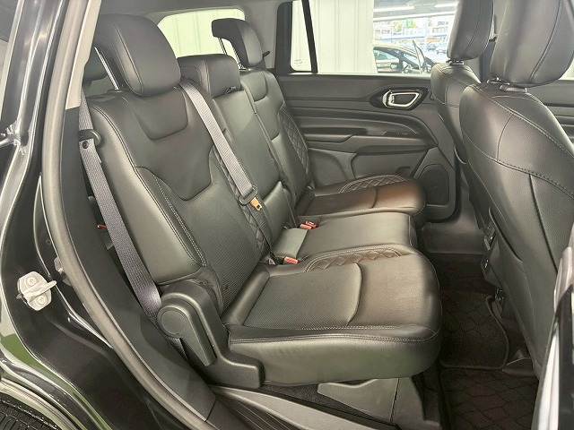 クライスラー&nbsp;JEEP COMMANDERの画像8