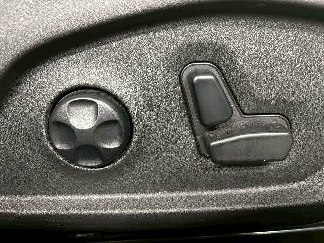 クライスラー&nbsp;JEEP COMMANDERの画像9