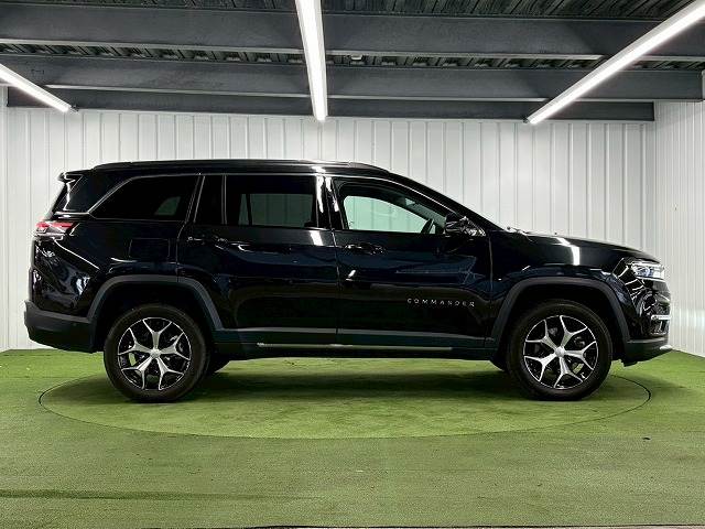 クライスラー&nbsp;JEEP COMMANDERの画像15