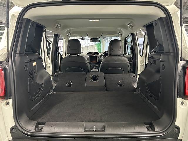 クライスラー&nbsp;JEEP Renegadeの画像18