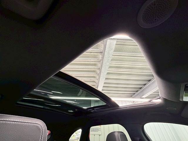 ジャガー&nbsp;F-PACEの画像3