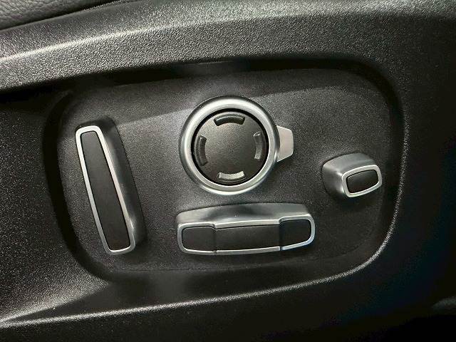 ジャガー&nbsp;F-PACEの画像9