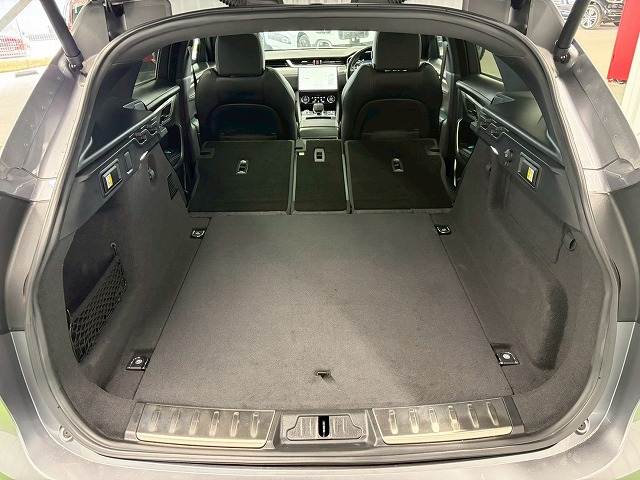 ジャガー&nbsp;F-PACEの画像18