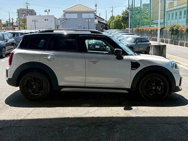 BMW MINI CROSSOVERの画像12