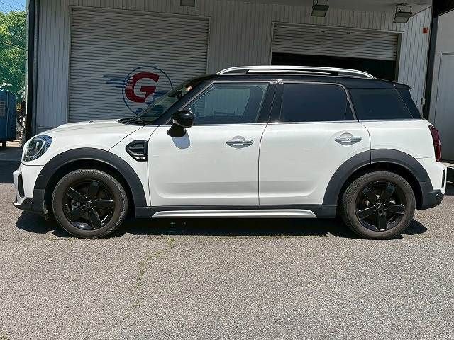 BMW MINI CROSSOVERの画像16