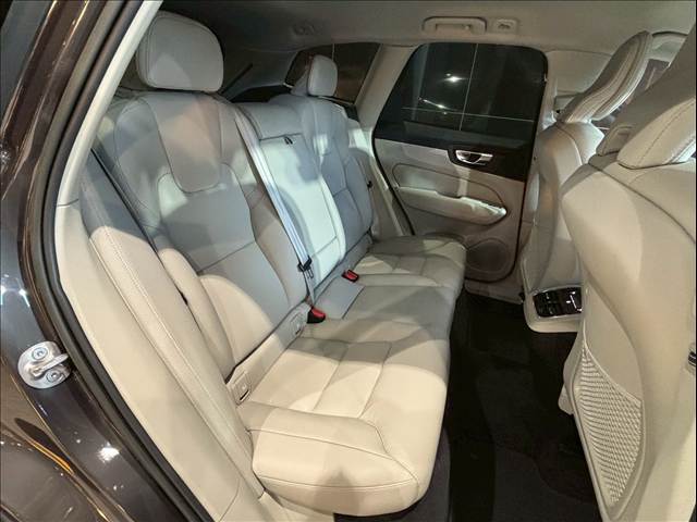 ボルボ&nbsp;XC60の画像8