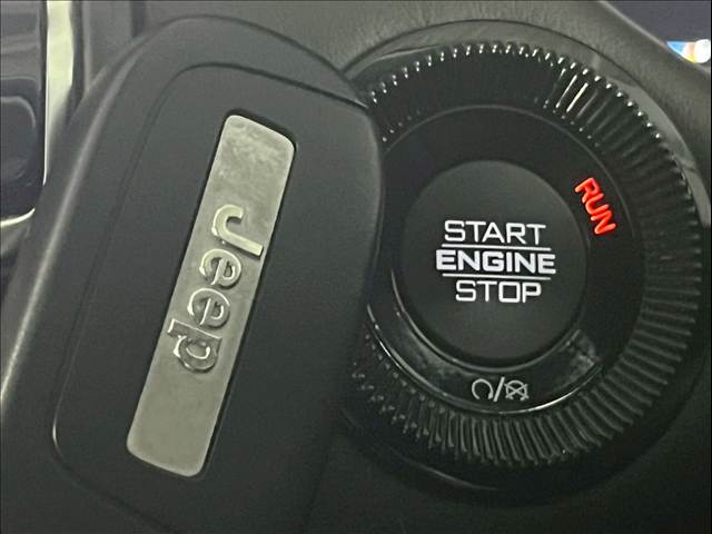 クライスラー&nbsp;JEEP COMMANDERの画像6