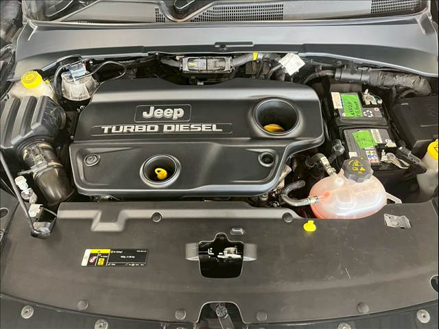 クライスラー&nbsp;JEEP COMMANDERの画像12