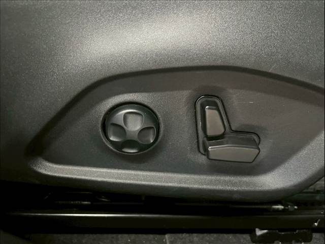 クライスラー&nbsp;JEEP COMMANDERの画像9