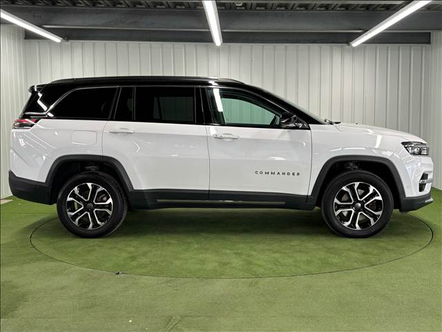クライスラー&nbsp;JEEP COMMANDERの画像15