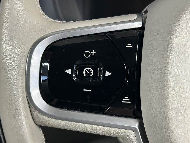 ボルボ&nbsp;XC60の画像10