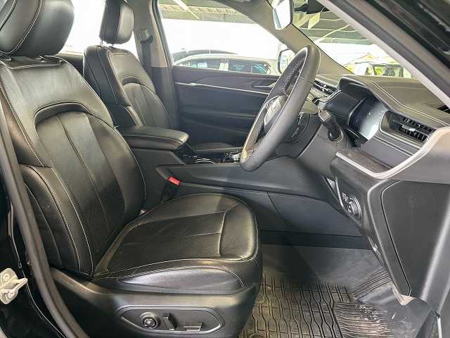 クライスラー&nbsp;JEEP GRAND CHEROKEE Lの画像7