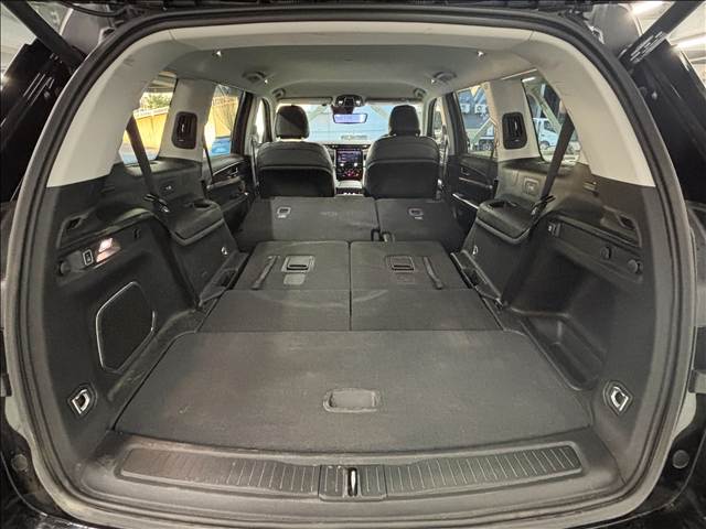 クライスラー&nbsp;JEEP GRAND CHEROKEE Lの画像18