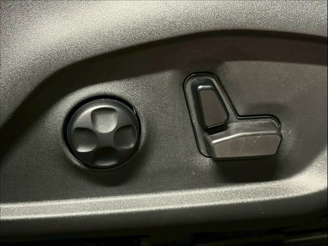 クライスラー JEEP COMMANDERの画像9