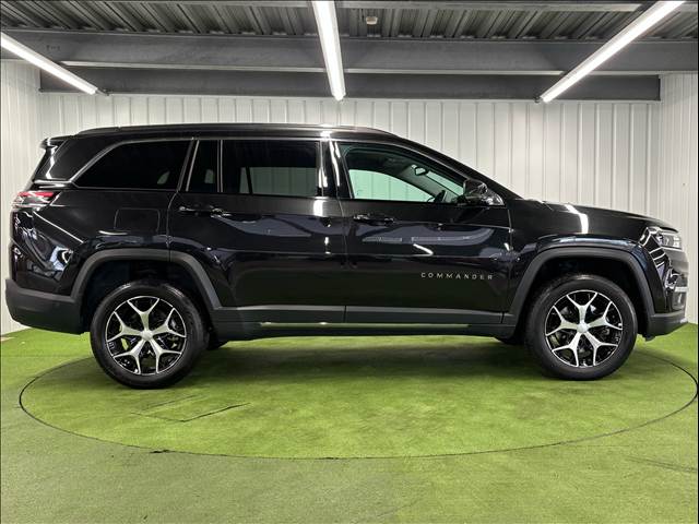 クライスラー JEEP COMMANDERの画像15
