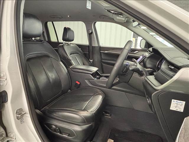 クライスラー&nbsp;JEEP GRAND CHEROKEE Lの画像7