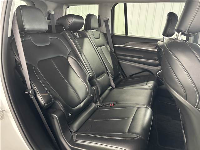 クライスラー&nbsp;JEEP GRAND CHEROKEE Lの画像8