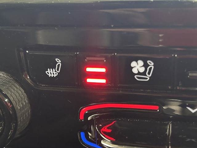クライスラー JEEP GRAND CHEROKEE Lの画像10