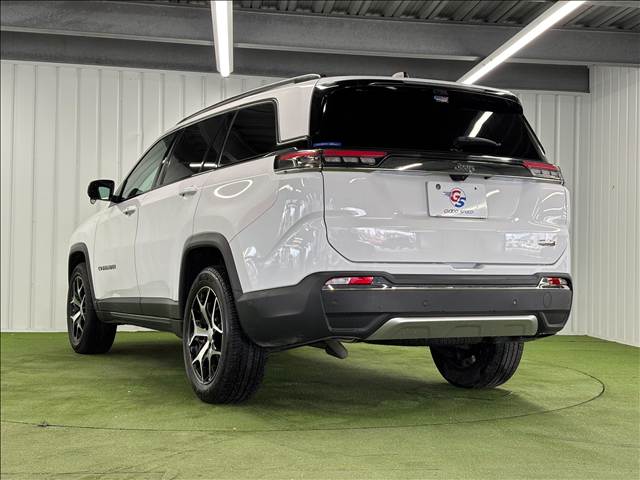 クライスラー JEEP COMMANDERの画像17