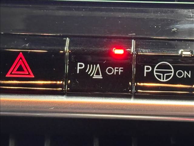 クライスラー&nbsp;JEEP COMMANDERの画像10