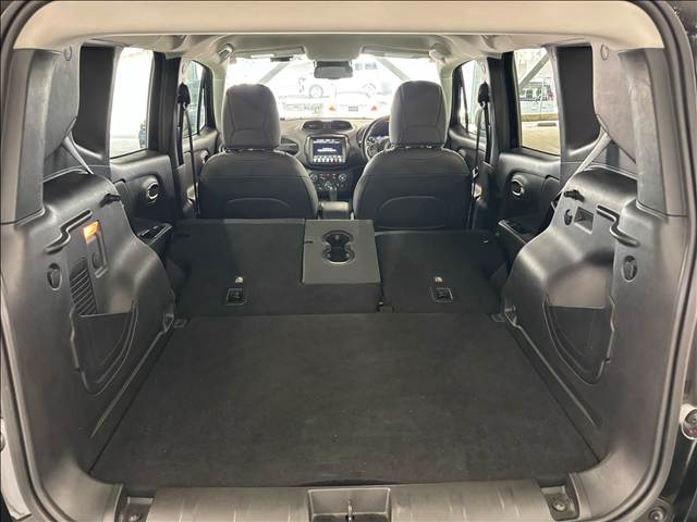 クライスラー&nbsp;JEEP Renegadeの画像18