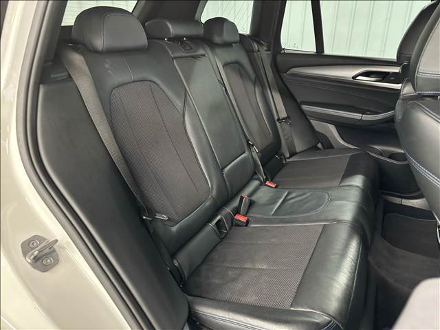 BMW X3の画像8