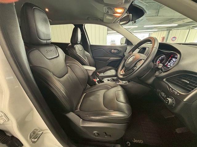 クライスラー&nbsp;JEEP CHEROKEEの画像7