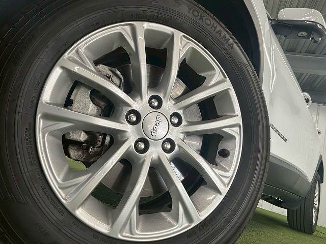 クライスラー&nbsp;JEEP CHEROKEEの画像19