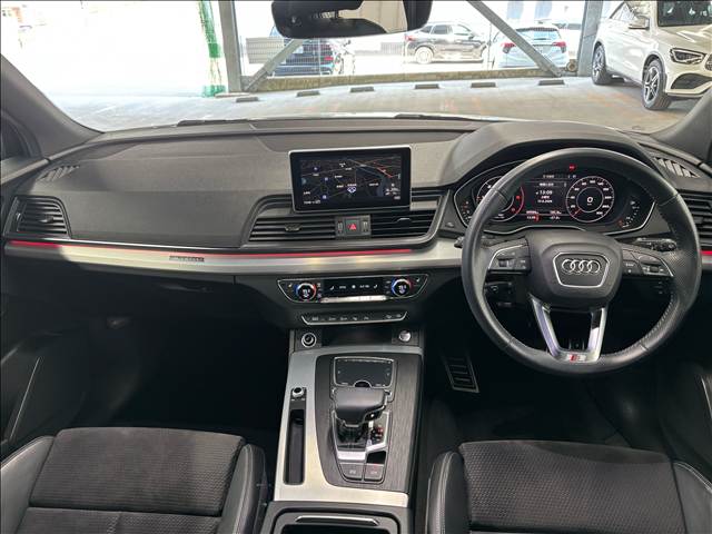 アウディ Q5の画像3