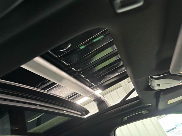X5xDrive35d M Sport (エアサスペンション) サンルーフ/AppleCarplay/22インチAW/Fスポイラー/全周囲カメラ/ディスプレイキー/パワーバックドア/パワーシート/シートヒーター/BSM/アダプティブクルーズコントロール/ETC 内装他