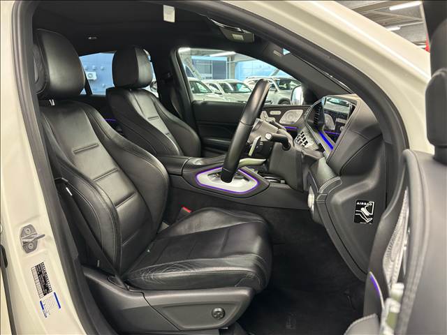 GLE-CLASS CoupeＧＬＥ３５０ｄ　４マチック　クーペスポーツ　サンルーフ／ブルメスターサウンド／全周囲カメラ／ＨＵＤ／ブラインドスポットモニター／ＥＴＣ２．０車載器／黒革シート／シートヒーター／シートクーラー／パワーシート／シートメモリー／電動リアゲート 内装他