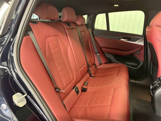 BMW X4の画像8