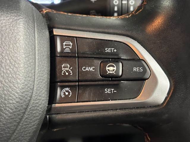 クライスラー JEEP COMMANDERの画像9