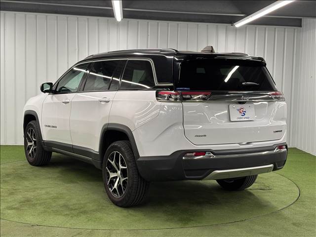 クライスラー JEEP COMMANDERの画像17