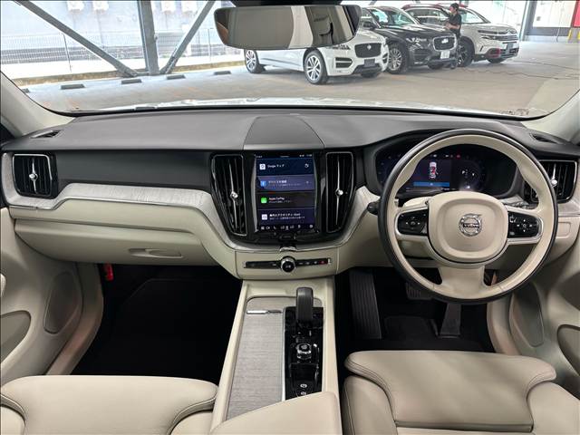 ボルボ XC60の画像4