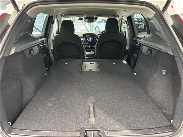 ボルボ XC40の画像18
